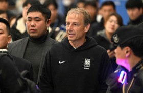 كوريا الجنوبية تقيل مدربها الألماني كلينسمان 