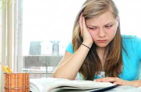 التوتر خلال المراهقة يزيد القلق عند البلوغ
