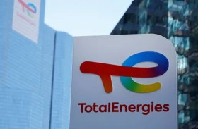  توتال إنرجيز تخفض عمليات إعادة شراء الأسهم إلى النصف  
