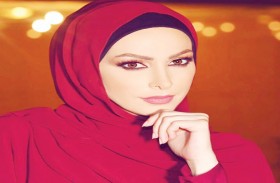أمل حجازي تتحدى الفاسدين على طريقتها الرياضية