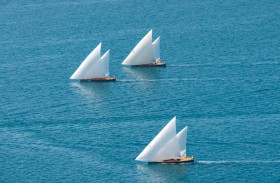 أشرعة «أبو الأبيض» تبحر اليوم في مياه أبوظبي