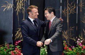 فرنسا وسنغافورة توقعان اتفاقا لتعزيز التعاون في مجالي الطاقة والدفاع