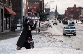 «عاصفة القرن» الأميركية.. ما تفسير قوتها التدميرية؟