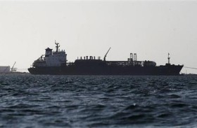 الفيليبين تدعو بحارتها لتفادي البحر الأحمر 