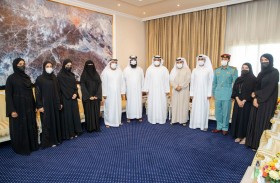 محمد الشرقي يستقبل لجنة نظام العنونة والإرشاد المكاني ويطلع على خطة العمل في مشروع العنونة بالفجيرة 