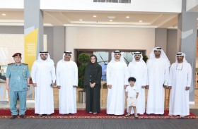 صقر بن سعود المعلا يفتتح معرض (بعدسة فنان)