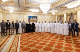 حاكم الفجيرة يستقبل مجلس إدارة جمعية الفجيرة الخيرية
