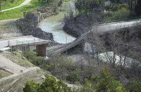 اسرائيل توسّع نطاق غاراتها على لبنان 