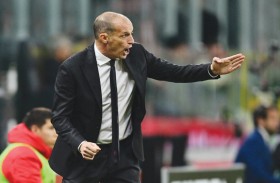 نابولي يستهجن تصرفات أليغري  «الخارجة عن السيطرة» 