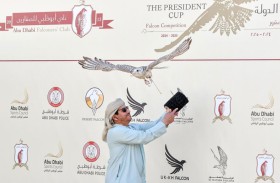 «النسيم» يحلق بلقب الجير بيور فرخ في اليوم 12 من كأس رئيس الدولة للصيد بالصقور