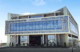 الموارد البشرية والتوطين تضبط 11 مكتباً غير مرخص لاستقدام العمالة بالعين