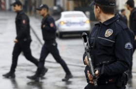 مقتل شرطي بنيران صديقه