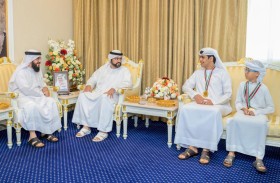 محمد الشرقي يستقبل رئيس مجلس إدارة نادي الفجيرة للشطرنج والثقافة ويطلع على مشاريعه