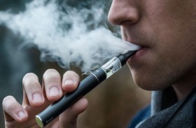 السجائر الإلكترونية.. الأرقام تكشف خطرا قادما على الأطفال