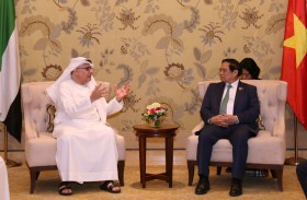 عبد الرحمن العور يبحث مع رئيس وزراء فيتنام تعزيز آفاق التعاون