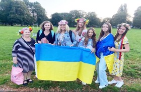 كييف، بعيدة جدًا من الحرب ، قريبة جدًا منها