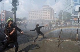 نيبال تطلق الغاز المسيل للدموع لتفريق محتجين 