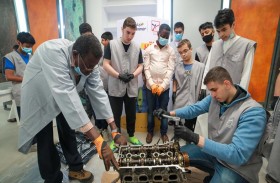 ناشئة الشارقة تطلق مختبر المهارات بـ 21 فعالية لرفد الدولة بالعقول المتميزة وترعى أصحاب المواهب والمبدعين