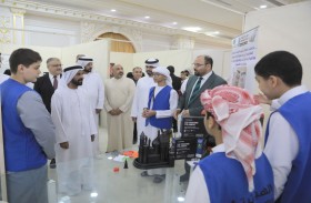 مركز سالم بن حم الثقافي يختتم حفل تكريم جائزة مسلم بن حم للابتكار ويحتفي بالمبدعين من طلبة المدارس