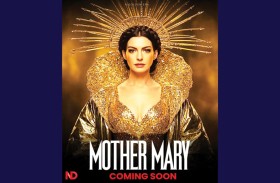 آن هاثاواي: دوري في Mother Mary  لن يدفعني لاحتراف الغناء