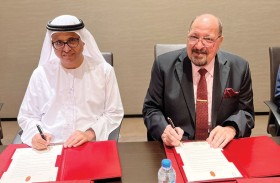 اتفاقية تعاون بين جمعية  الصحفيين الإماراتية  وفندق باب القصر