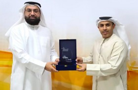 أجرة الشارقة توقع اتفاقية تعاون مع معهد الشارقة للسياقة