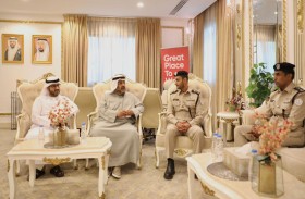 بلدية الحمرية وشرطة الحمرية تبحثان تعزيز التعاون والتواجد الأمني لخدمة المجتمع 