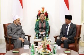 الرئيس الإندونيسي وشيخ الأزهر يناقشان مبادرة «حكماء المسلمين» «تحالف الأديان من أجل التنمية والسلام»