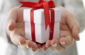 هل تبحث عن السعادة؟ .. كن كريما مع الآخرين!