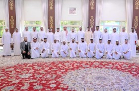 راشد بن حميد يلتقي رواد الأعمال وأصحاب المشاريع في مصفوت