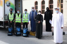 الشارقة الخيرية توزع 3000 حقيبة ضمن حملة «شتاء دافئ» داخل الدولة