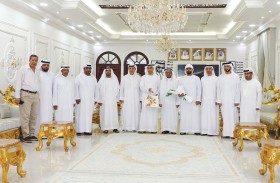 نادي دبا الحصن يكرّم أوائل الثانوية العامة 