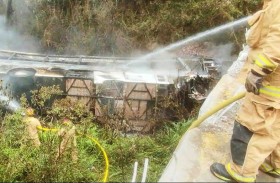  مقتل 11 شخصا جراء  سقوط حافلة في واد بالإكوادور