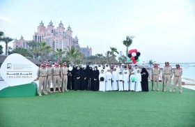 شرطة دبي تُسعد أيتاما بحضور فعاليات إطلاق مدفع الإفطار في أنتلانتس