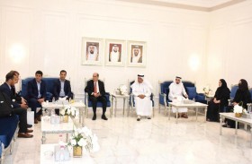 غرفة الشارقة تؤكد على تكثيف مجالات التعاون للارتقاء بالعلاقات الاقتصادية بين البلدين