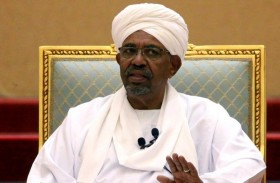 قانونيون: «تناقضات» أقوال البشير تخـدم الاتهــام وتورط الإخــوان