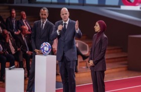 «فيفا» يتعهد باستثمار 2 مليار دولار وبناء 1000 ملعب والاستمرار في رسالة «توحيد العالم»