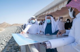 حاكم الشارقة يتفقد عددا من المشاريع التطويرية والسياحية في مدينة كلباء