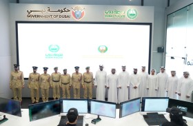 راشد ثاني المطروشي يطلع على أنظمة مركز الطائرات المسيّرة في شرطة دبي