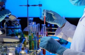 جي 42 الإماراتية و «بي.جي.آي» العالمية تؤسسان مختبرا حديثا بقدرات تشخيص فائقة لمكافحة كوفيد- 19 