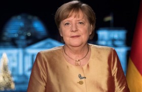 ميركل تتوقع أوقاتاً عصيبة جراء كوفيد-19 في 2021   