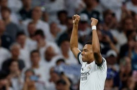 هل ينجح لوبي ريال مدريد في تتويج مبابي بالكرة الذهبية؟