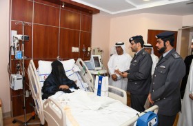 شرطة أبوظبي تحتفل مع كبار المواطنين باليوم الدولي للمسنين