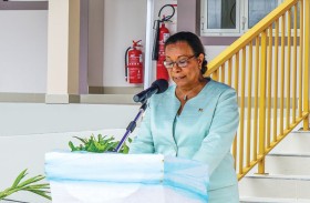 وزيرة الصحة في سيشل تشكر الإمارات على دورها الإنساني في جزيرة لاديج