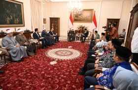 شيخ الأزهر رئيس مجلس حكماء المسلمين ونائب رئيس إندونيسيا يناقشان سبل مواجهة الإسلاموفوبيا