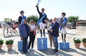 الفارس عمر المرزوقي يحرز لقب الجائزة الكبرى لقفز الحواجز في بطولة «مونتي فالكو» بإيطاليا