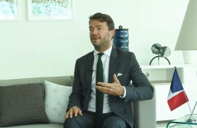 سفير فرنسا لـ «وام»: نثمن تعاون الإمارات واستجابتها السريعة لتسهيل إجلاء رعايا الدول من أفغانستان