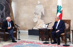 الاتحاد الأوروبي يحمل قادة لبنان مسؤولية الانهيار ويلوح بالعقوبات 