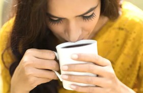 مخـــاطر القهـــوة وكيفـــية تنــــاولها بأمـــــان