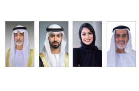 نهيان بن مبارك يشهد الحفل الافتراضي لتخريج 800 مشارك في برامج صندوق الوطن الصيفية